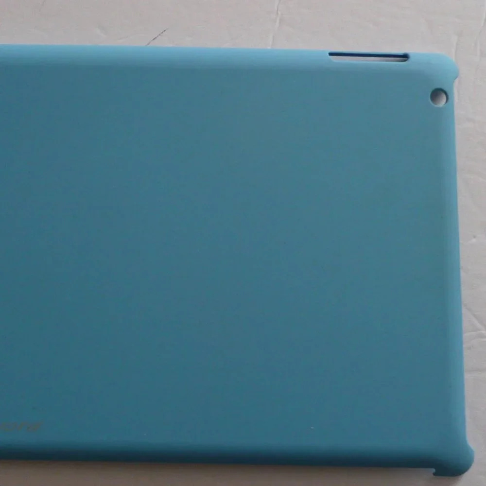 iPad  2 Lanword Hard Plastic Cover Case Protector - Picture 2 of 6